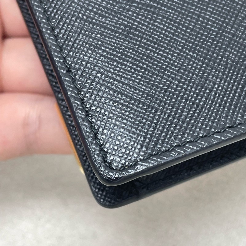 Prada 黑色牛皮鏈條肩背包斜背包 底長18.5cm-13