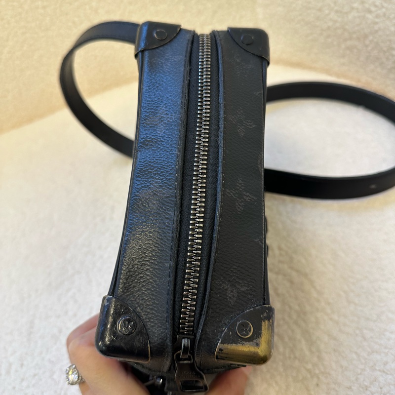 LV/路易威登黑色老花 Sostlrunk 單肩斜挎盒子 20編碼-28