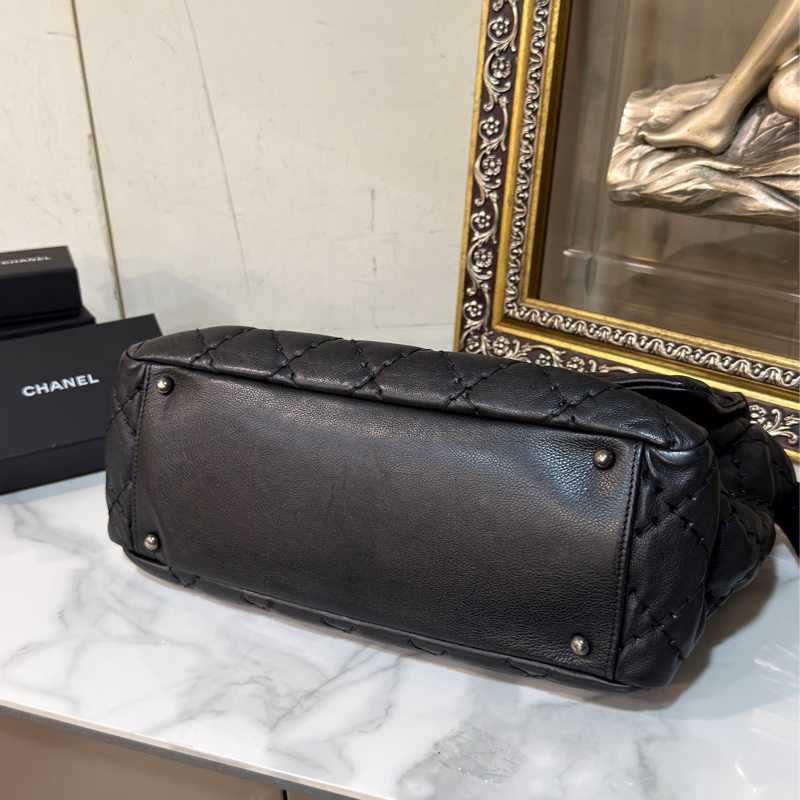 Chanel黑銀外縫線泡芙雲朵包 #9新閒置 #GD風超時尚 #15萬入手賠售割愛-14