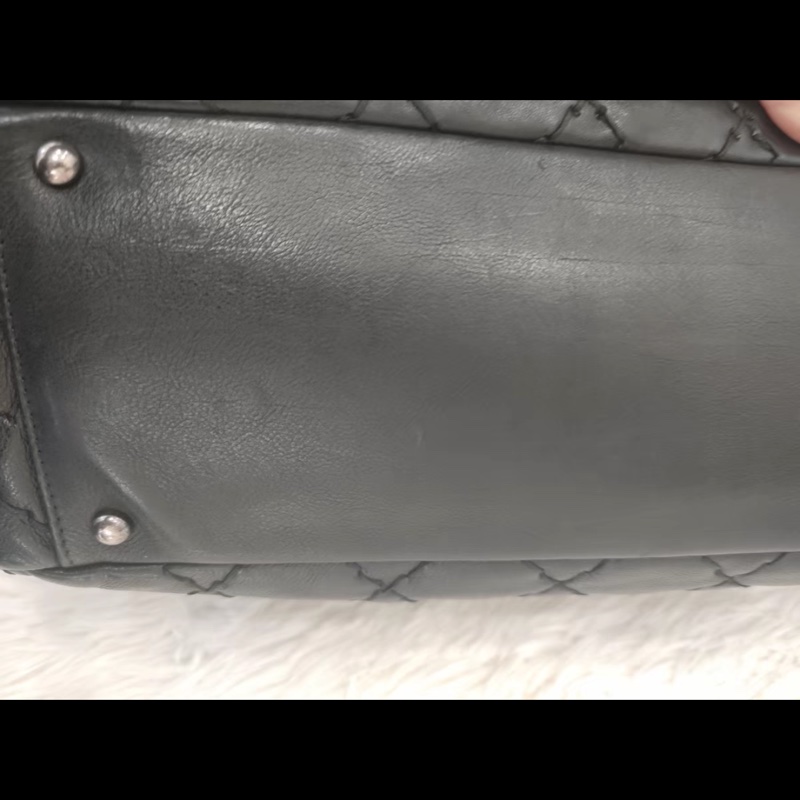 Chanel黑銀外縫線泡芙雲朵包 #9新閒置 #GD風超時尚 #15萬入手賠售割愛-33