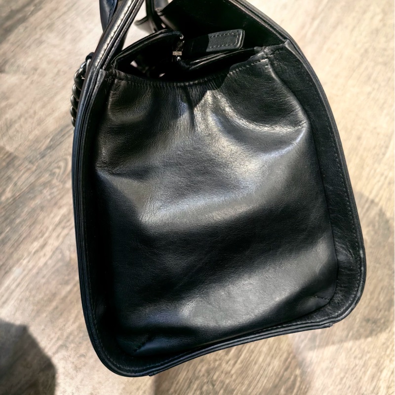 #絕版小香收藏 #leboy系列 🉑肩背 香奈兒黑銀boy菱格紋托特包-11