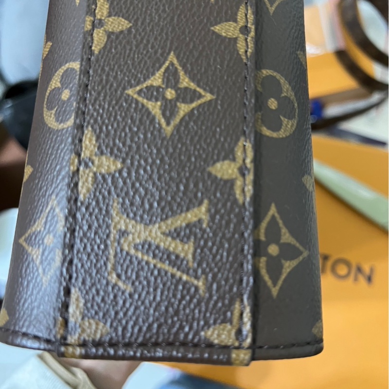 #LOUIS VUITTON #老花琴譜包型號：M45847 SAC NV BB MNG VVN-16