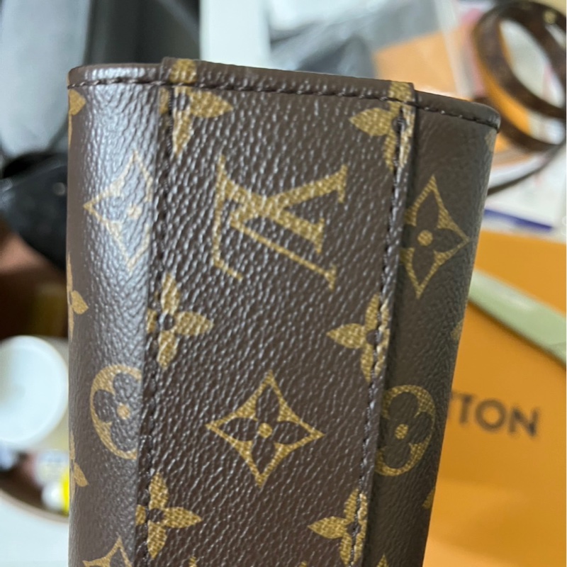 #LOUIS VUITTON #老花琴譜包型號：M45847 SAC NV BB MNG VVN-17