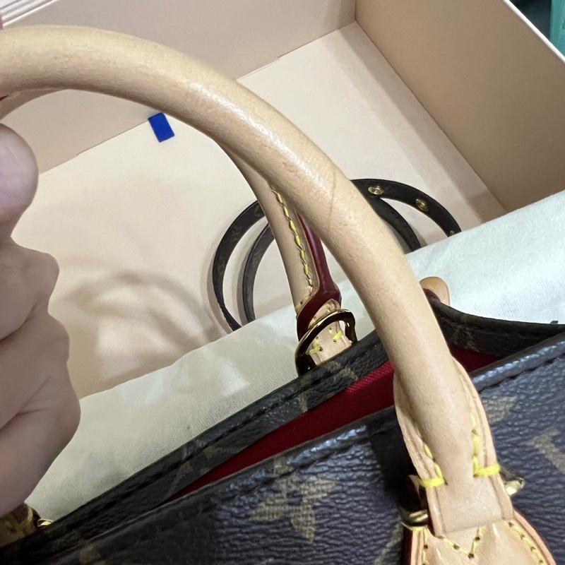 #LOUIS VUITTON #老花琴譜包型號：M45847 SAC NV BB MNG VVN-42