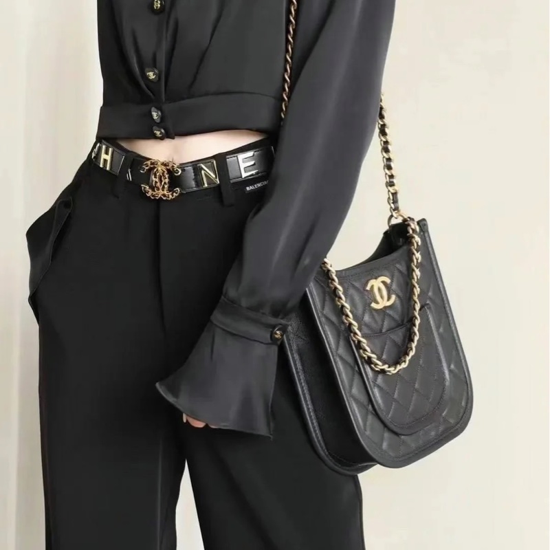 #全網最低💰 #櫃上23萬斷貨 #全配🈶購證 香奈兒黑金24s hobo 芯片款-4