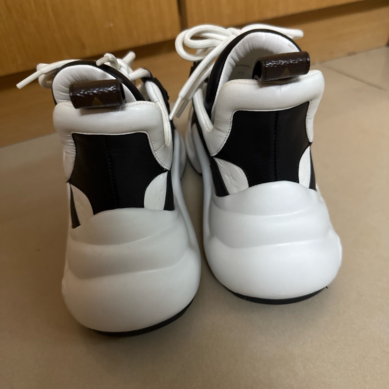 LV Archlight 運動鞋 女鞋38號 白色-6