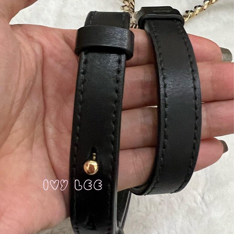 Salvatore Ferragamo黑色 金色皮革鉚釘 Vara 蝴蝶結翻蓋肩背包 鏈條包 斜背包 正品 二手精品-15