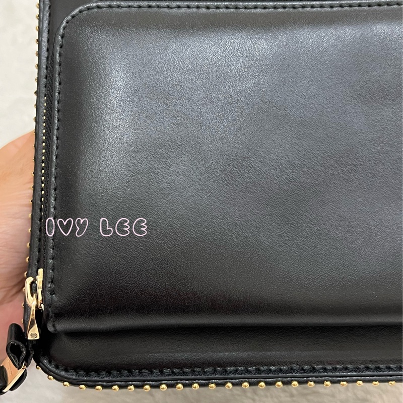 Salvatore Ferragamo黑色 金色皮革鉚釘 Vara 蝴蝶結翻蓋肩背包 鏈條包 斜背包 正品 二手精品-33