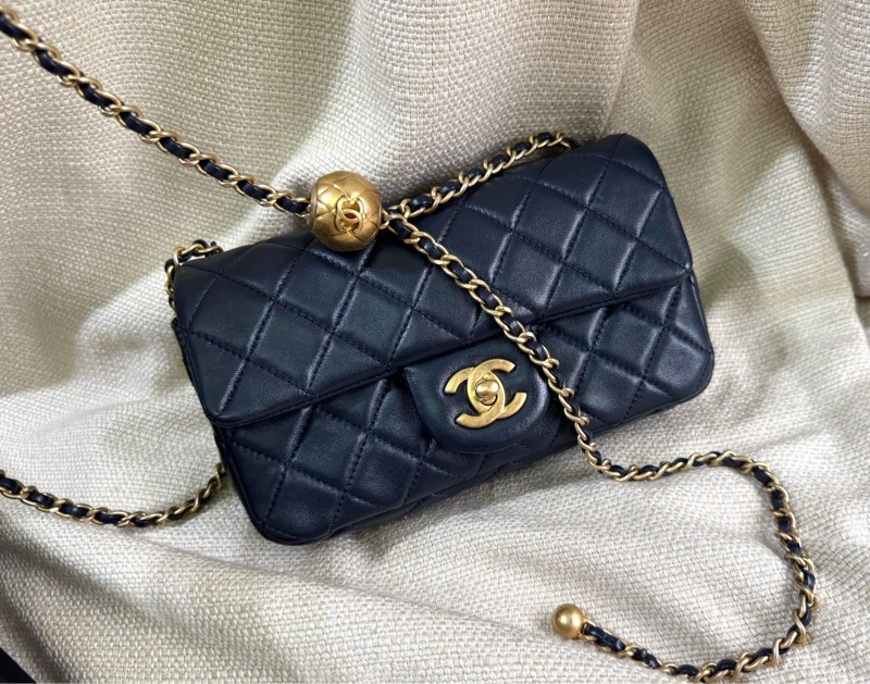 小巴黎二手名牌   Chanel mini coco 金球 午夜藍 黑夜藍-0
