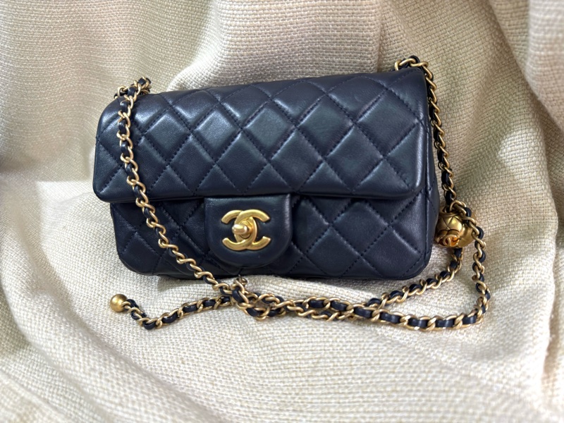 小巴黎二手名牌   Chanel mini coco 金球 午夜藍 黑夜藍-1