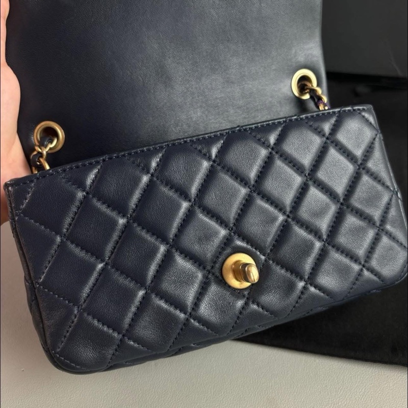 小巴黎二手名牌   Chanel mini coco 金球 午夜藍 黑夜藍-10