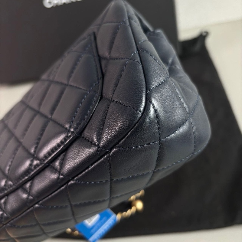 小巴黎二手名牌   Chanel mini coco 金球 午夜藍 黑夜藍-17