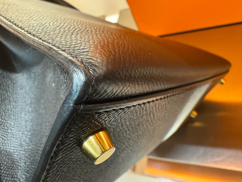Hermes Kelly28 黑金外縫凱莉 🖤 C刻 很美的包很美的價錢 可遇不可求-8