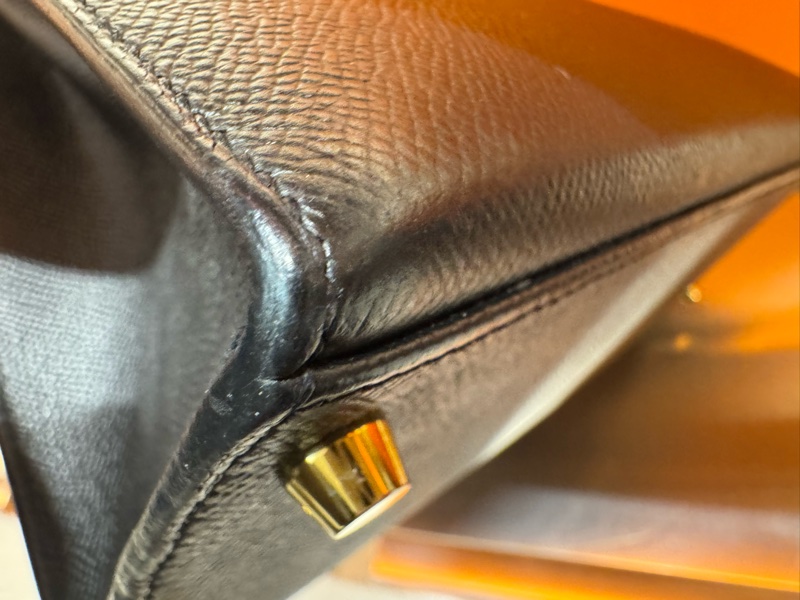 Hermes Kelly28 黑金外縫凱莉 🖤 C刻 很美的包很美的價錢 可遇不可求-10