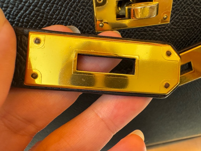 Hermes Kelly28 黑金外縫凱莉 🖤 C刻 很美的包很美的價錢 可遇不可求-15