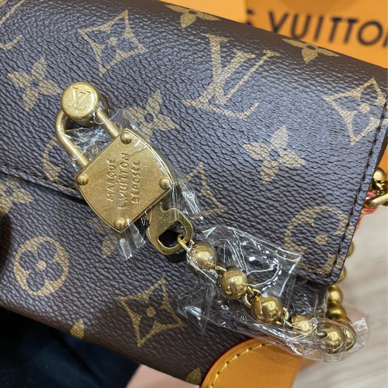 Lv新款老花小方包Steamer/台灣專櫃上個月才剛買/M14738-4