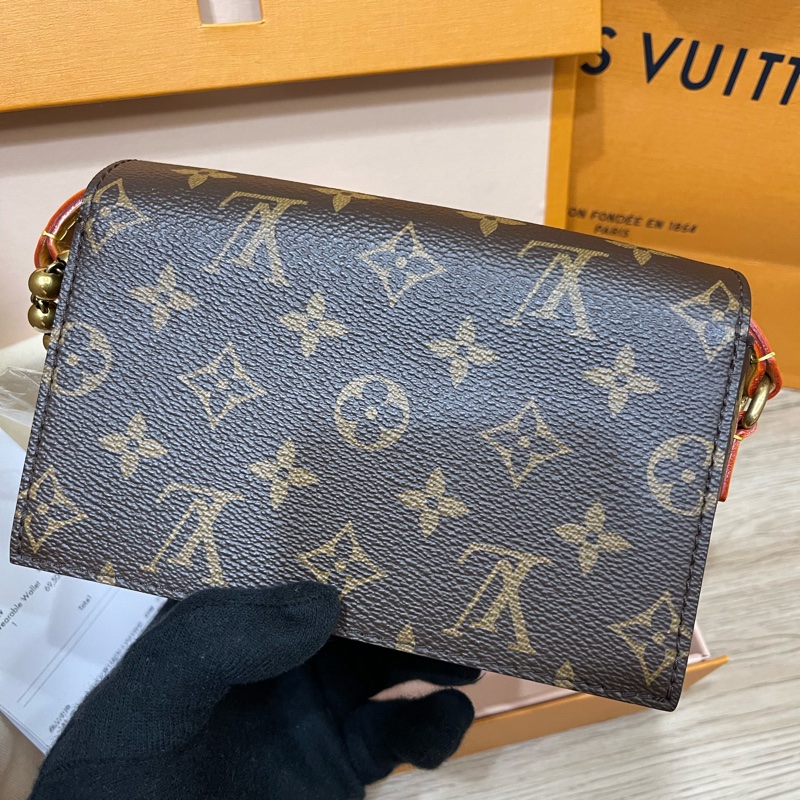 Lv新款老花小方包Steamer/台灣專櫃上個月才剛買/M14738-13