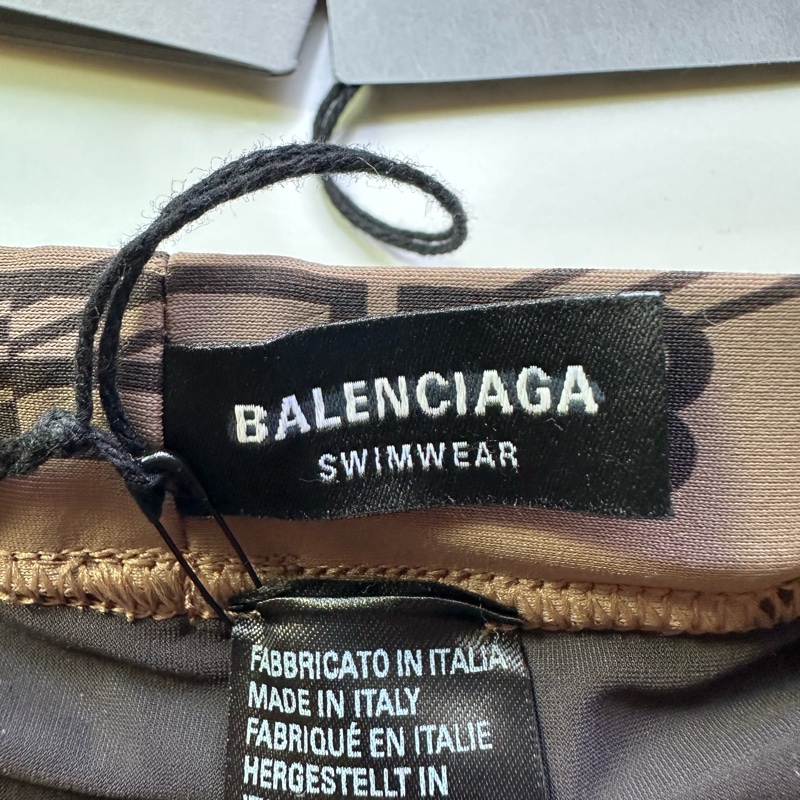 Balenciaga 巴黎世家男三角泳褲-2