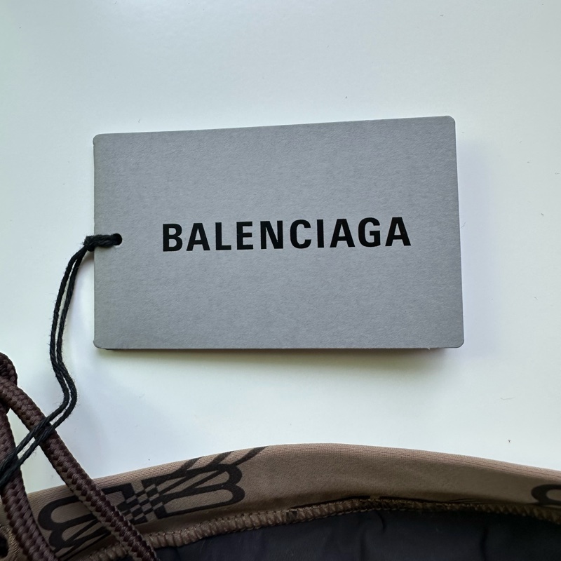Balenciaga 巴黎世家男三角泳褲-11