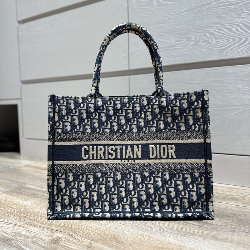 Dior Tote包 中號  幾乎全新鮮少使用閒置品-5