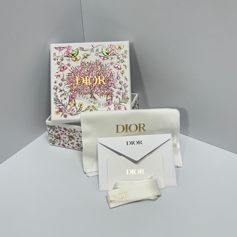 （超新品～ 專櫃最新款🎁） Dior 迪奧 馬鞍老花短夾 專櫃24000！-2