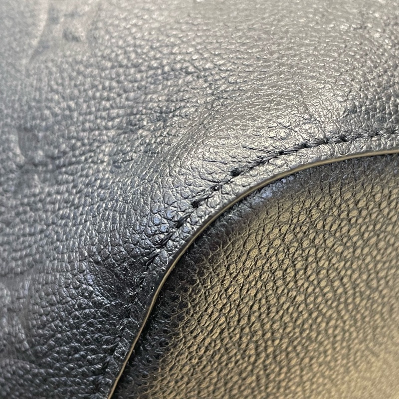 LV 黑金壓花全皮 手柄水桶包 芯片款 尺寸約26*26-16