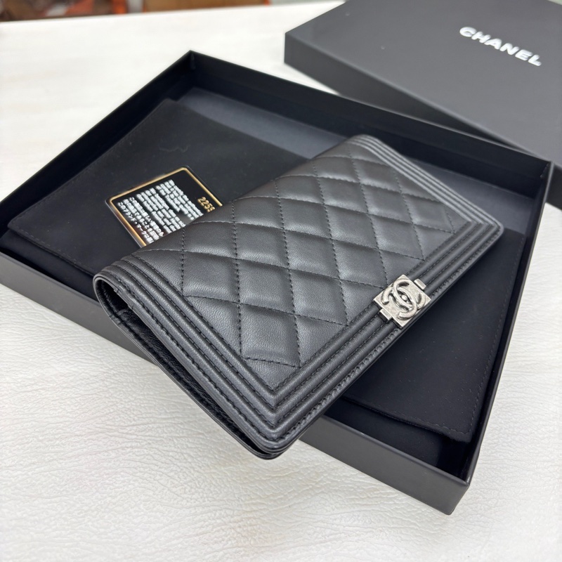 Chanel 黑銀Leboy對折長錢包 鐳射22開 附件卡、塵袋、盒。-4