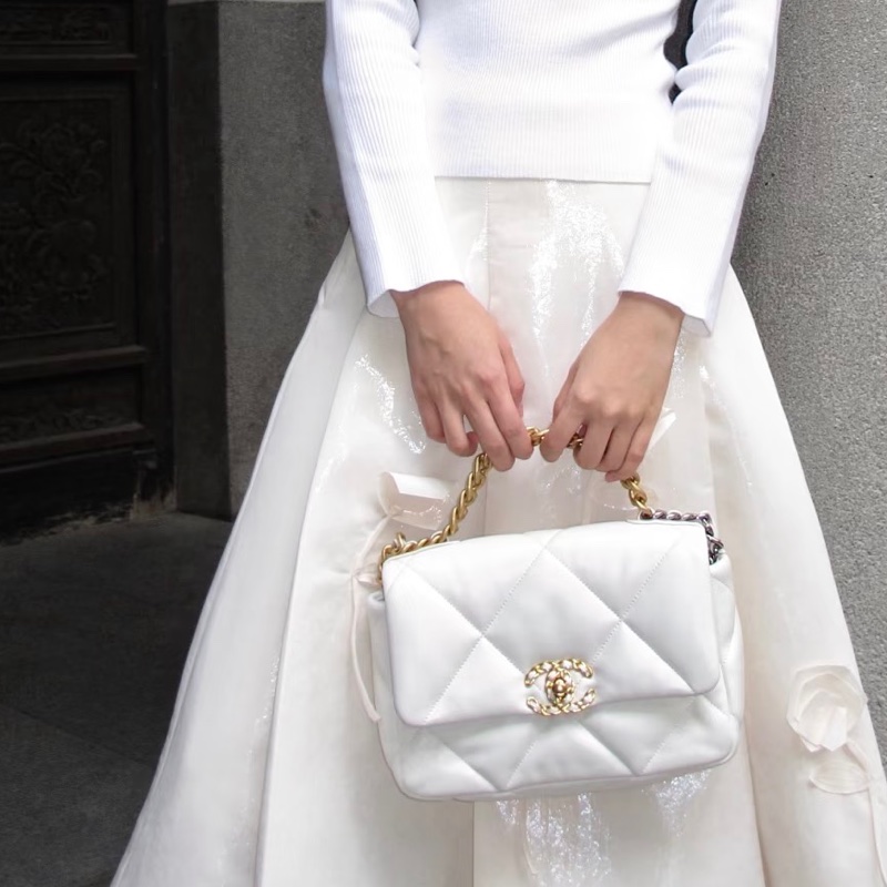 香奈兒 23s白金羊皮19Bag 中號 仙氣十足 最美19❤️-1