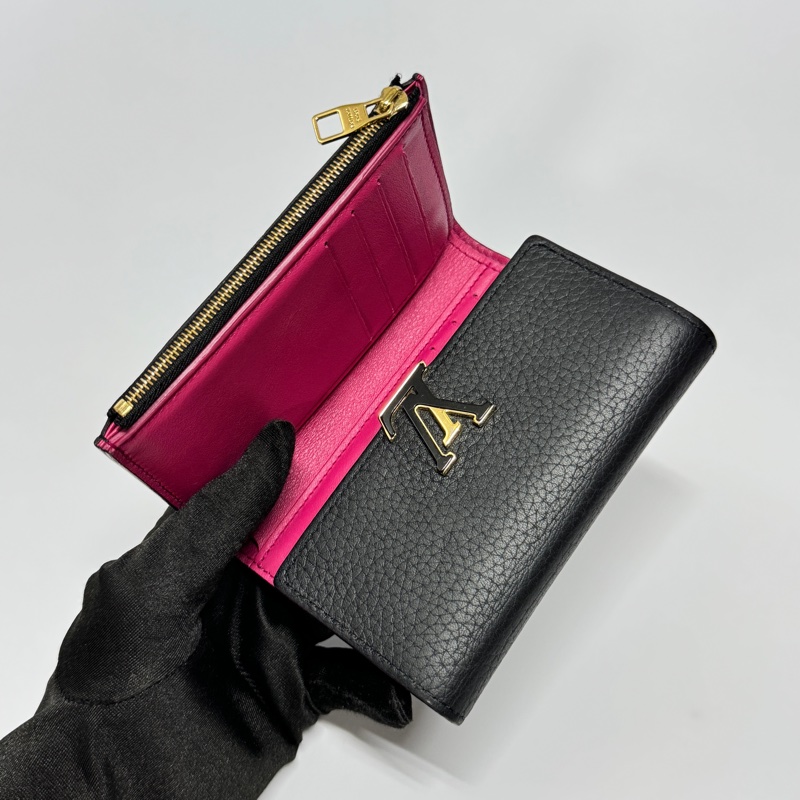 （極新全配🎁） LV M62157 最高級皮革款短夾 專櫃36000！-6