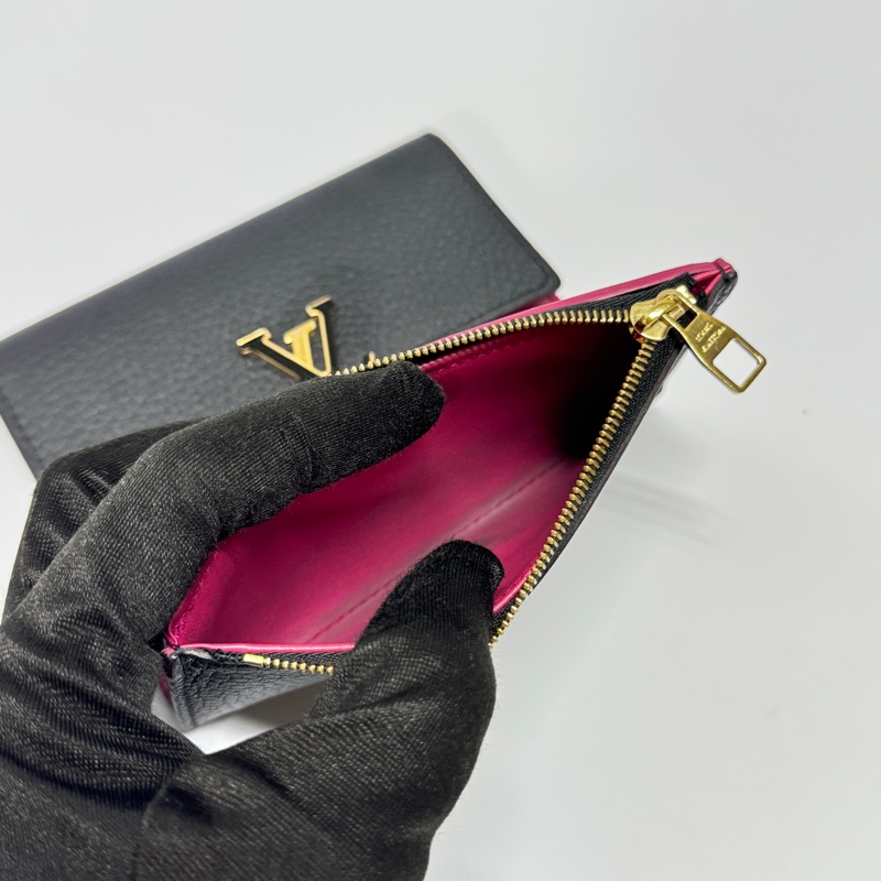 （極新全配🎁） LV M62157 最高級皮革款短夾 專櫃36000！-10