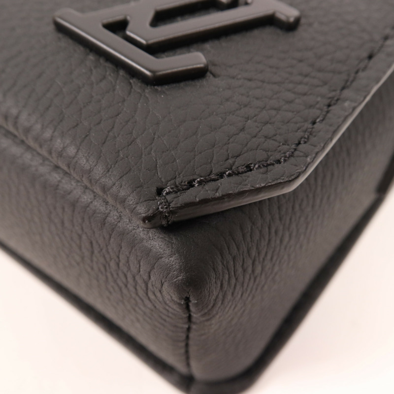 LOUIS VUITTON Aerogram Fastline肩背袋-5