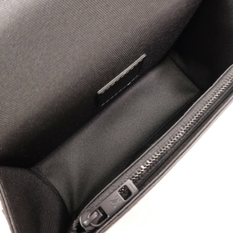 LOUIS VUITTON Aerogram Fastline肩背袋-9