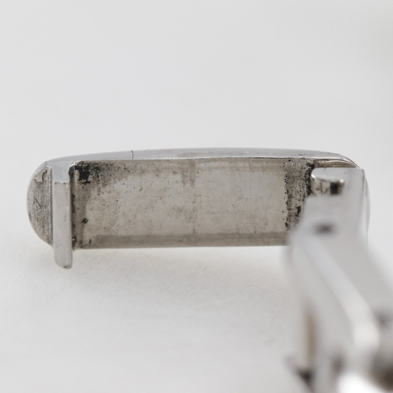 Gucci 女士 1900L 不鏽鋼石英模擬腕錶,銀色錶盤-11