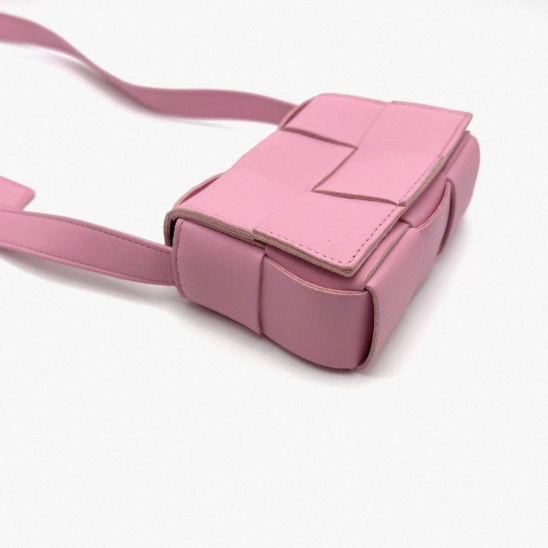 BV 櫻花粉Cassette mini肩背斜背枕頭包12*8*5 99新配件塵袋-1