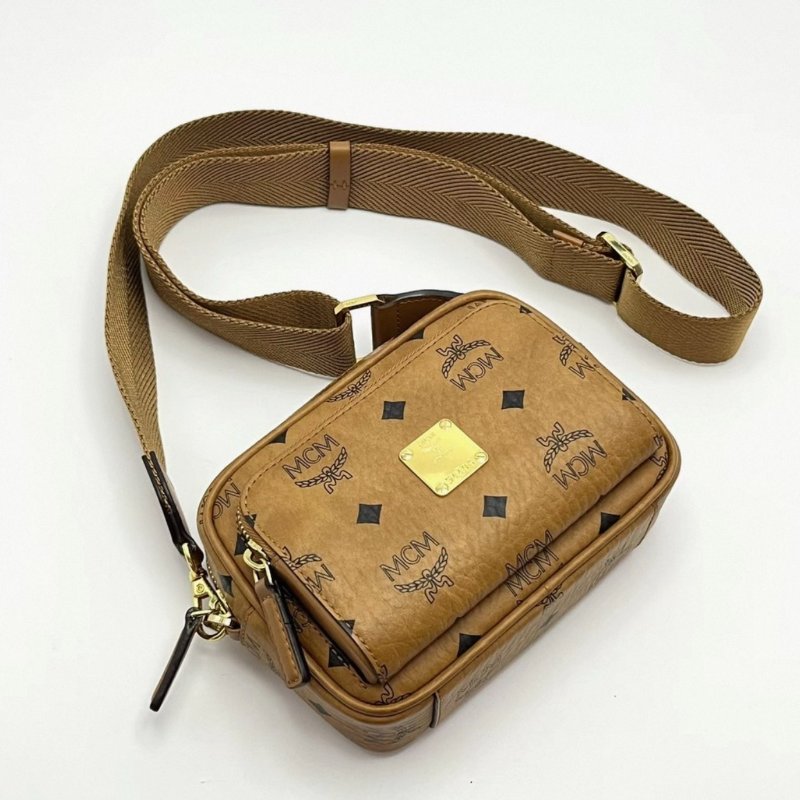MCM 經典老花Visetos Aren斜背包17*12.5*5 98新-2