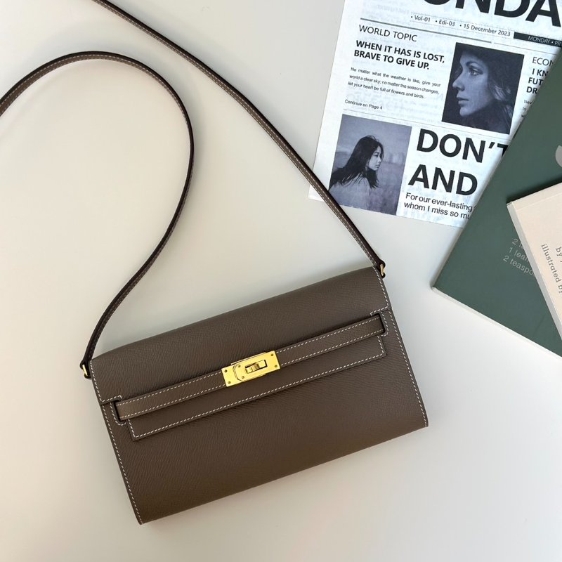 HERMES Kelly to go - 灰金 K-0