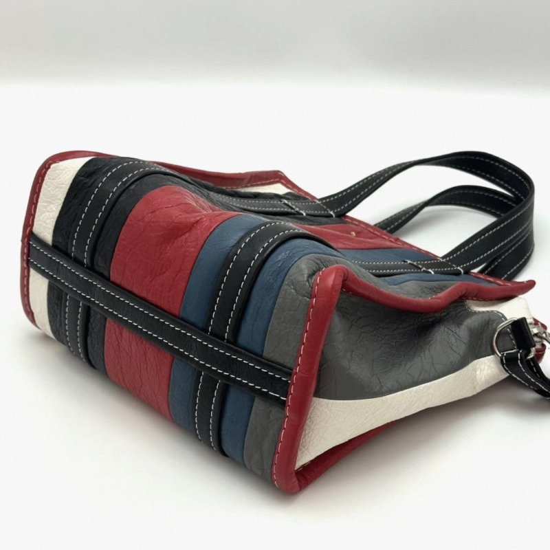 BALENCIAGA拼色Bazar系列肩背斜背包22*21*11 98新配件塵袋-1