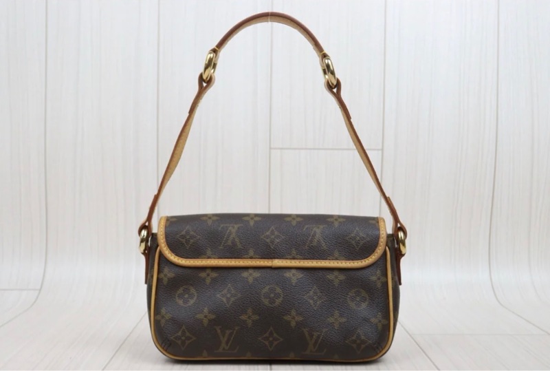 「JL精品代購」9新 Lv 小金豆單肩包-2