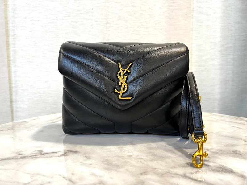 YSL 黑牛皮金釦Lou Lou Toy斜背包-0