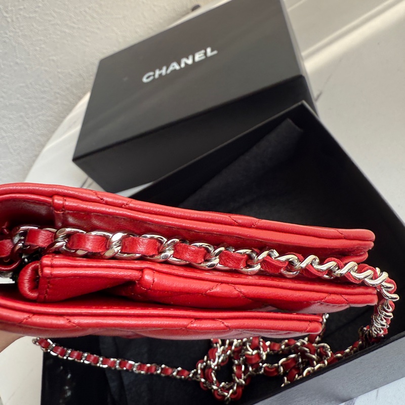 Chanel Woc 很新很甜-11