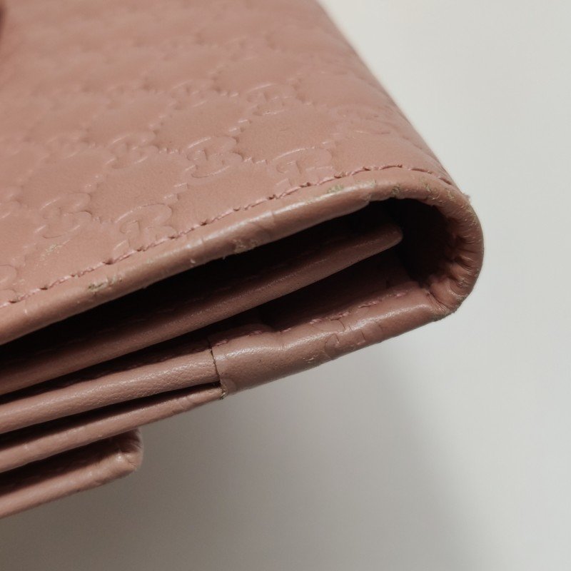 Gucci 牛皮純色壓紋雙G老花錢包-11