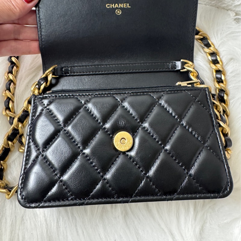 CHANEL羊黑霧金釦Woc-16