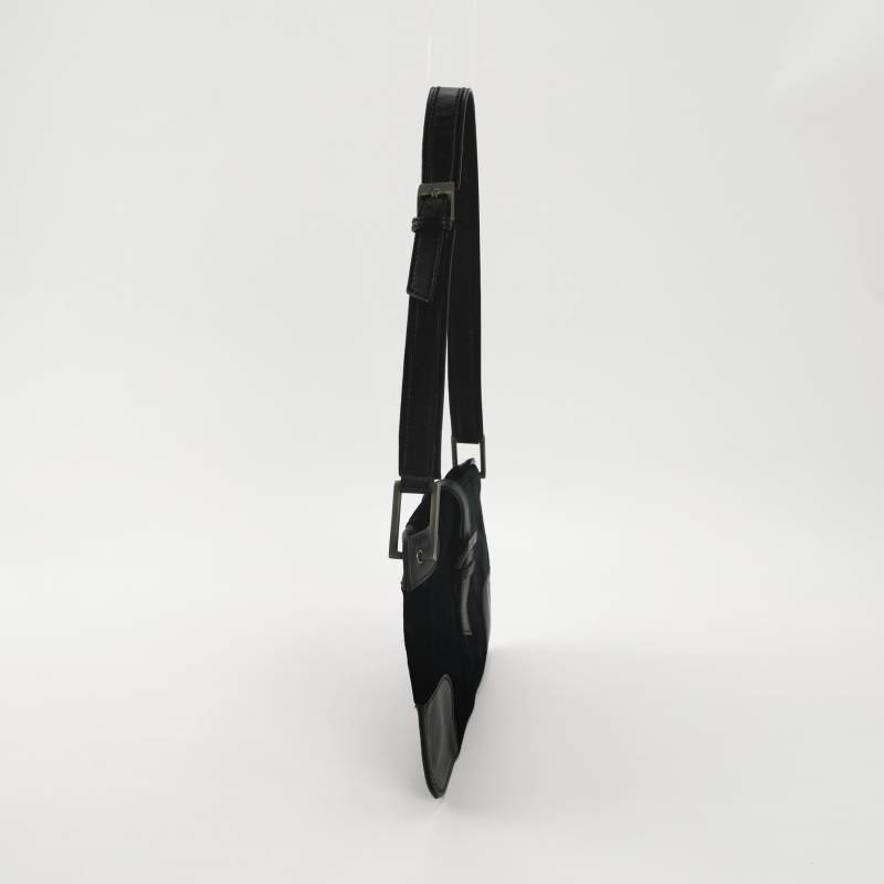 Saint Laurent 牛皮絨布純色金屬針扣單肩包-3