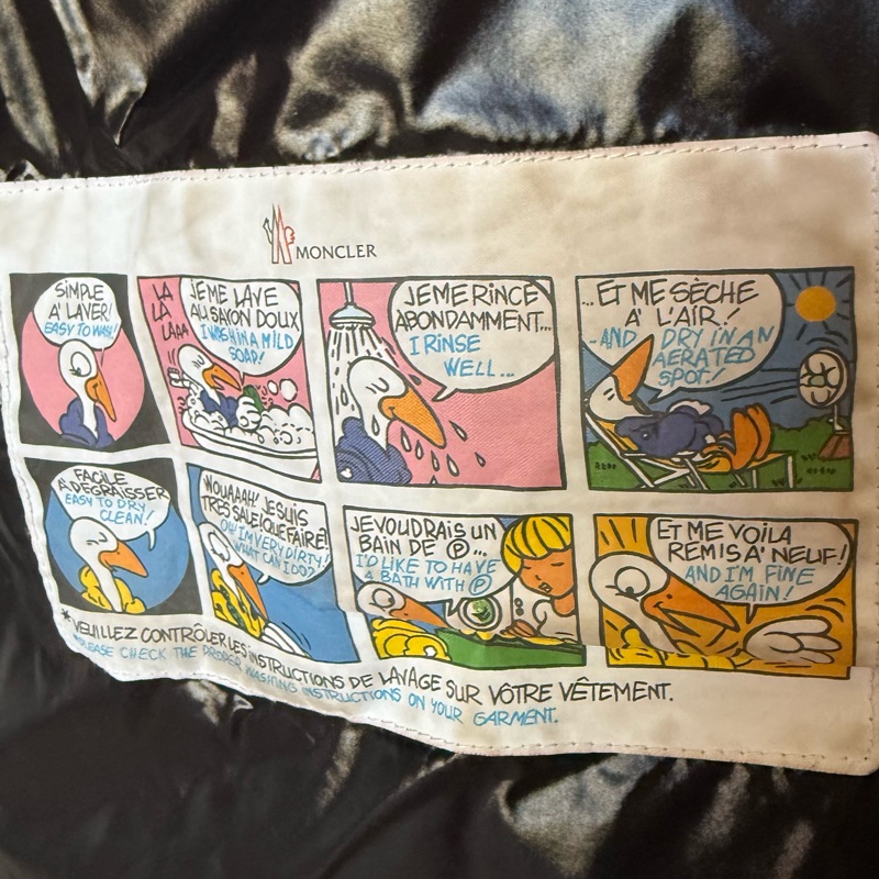 天氣冷了☃️Moncler 黑色A字版型顯瘦，黃金尺寸3號-3