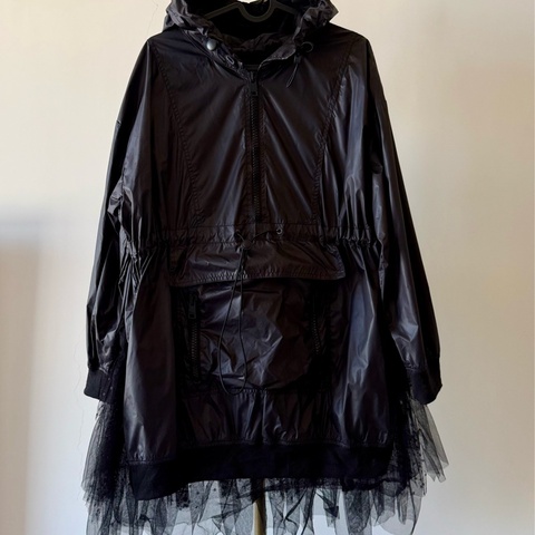 Red Valentino 華麗衝鋒衣