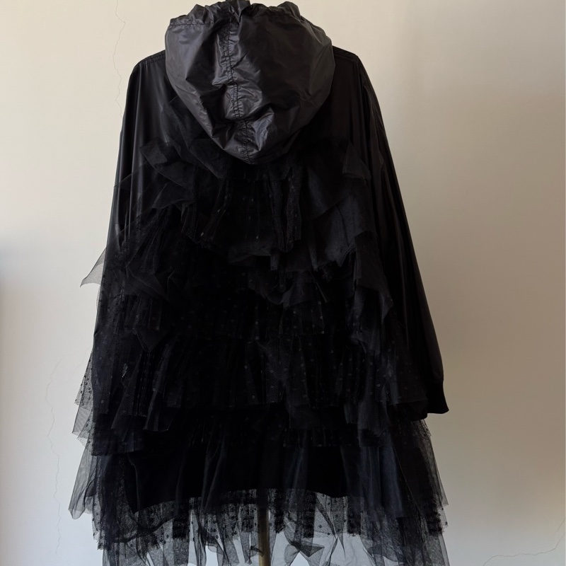 Red Valentino 華麗衝鋒衣-1