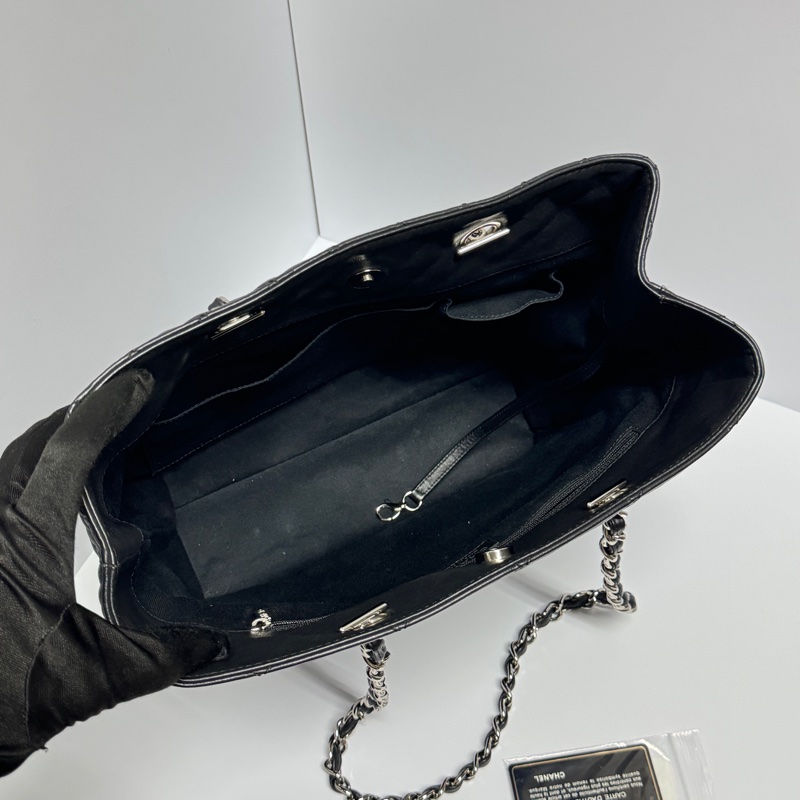 （超稀有！） Chanel 經典菱格紋 羊皮托特包👜 專櫃27萬！-20