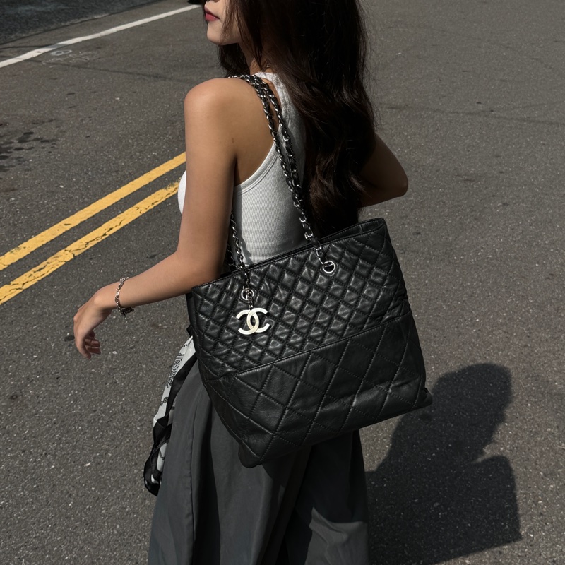 （超稀有！） Chanel 經典菱格紋 羊皮托特包👜 專櫃27萬！-28