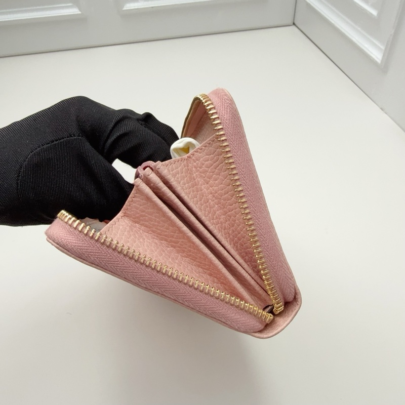 GUCCI粉色全皮長款錢夾-6