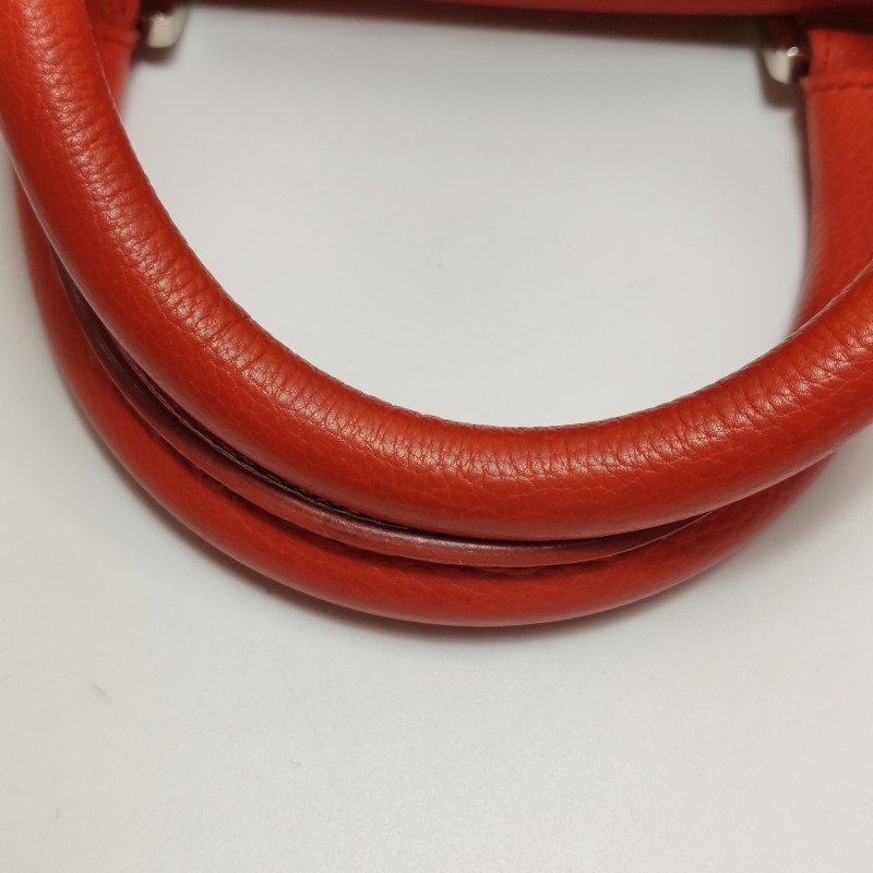 Loewe Amazona 牛皮純色加固邊角中古手提包-16